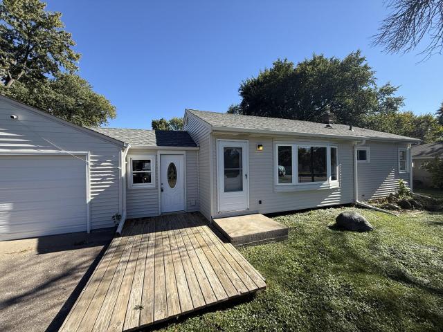 2420 Hazelwood Street Saint Paul MN 55109 - MLS# 6803936