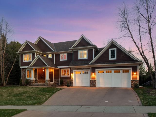 2051 Pinehurst Drive Chanhassen MN 55317 - MLS# 6804068