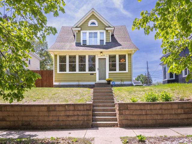 826 Blair Avenue Saint Paul MN 55104 - MLS# 6810437