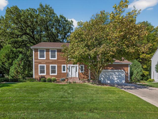 1329 Woodland Drive SW Rochester MN 55902 - MLS# 6810488