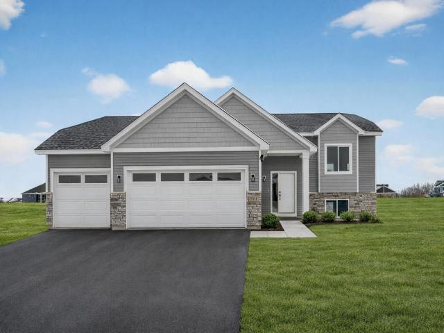 1611 10th Street NE Buffalo MN 55313 - MLS# 6810765