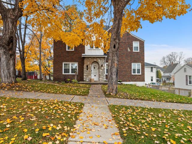 112 2nd Avenue NW Faribault MN 55021 - MLS# 6810773