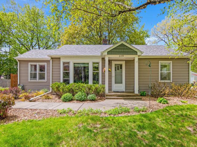 3179 Victoria Street N Shoreview MN 55126 - MLS# 6815894