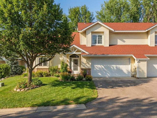 732 E Nicollet Boulevard Burnsville MN 55337 - MLS# 6817585