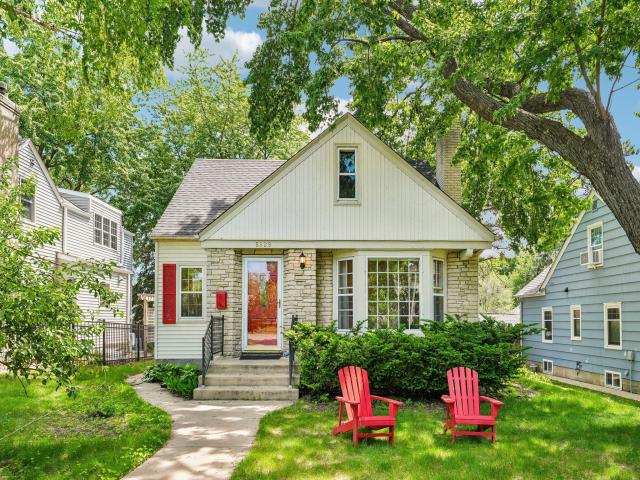 5529 Queen Avenue S Minneapolis MN 55410 - MLS# 6818397