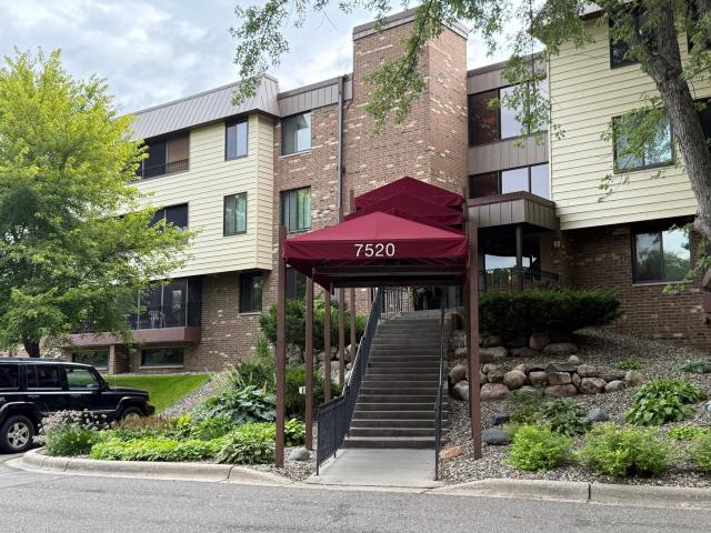 7520 Cahill Road Unit 203A Edina MN 55439 - MLS# 6826883