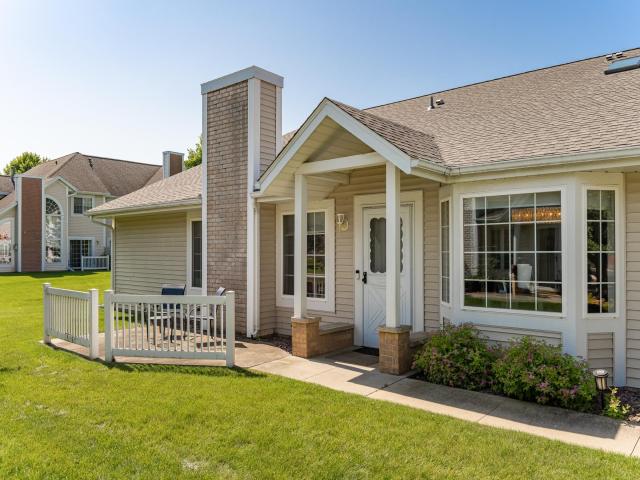 1896 Waterford Place SW Rochester MN 55902 - MLS# 7000469