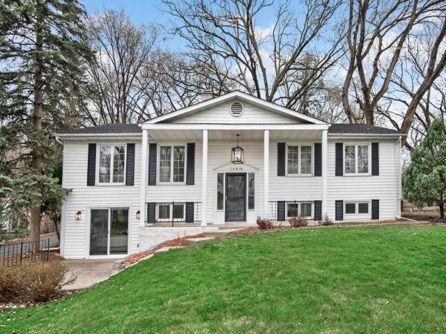 14818 Kral Road Minnetonka MN 55345 - MLS# 7002034