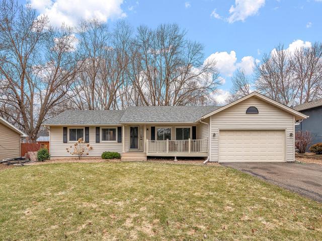 7493 Berkshire Way Maple Grove MN 55311 - MLS# 7003782