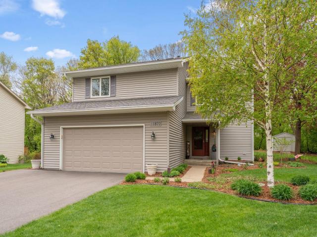 12870 Essex Way Apple Valley MN 55124 - MLS# 7006565