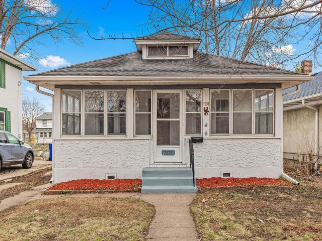 1131 Minnehaha Avenue W Saint Paul MN 55104 - MLS# 7006795