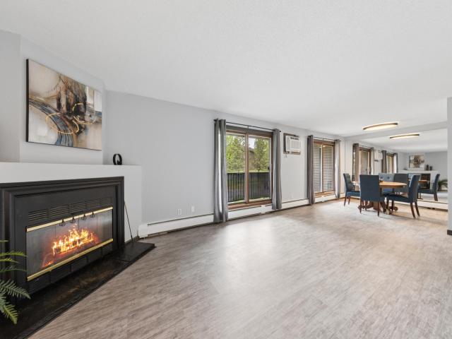 3440 Golfview Drive Unit 121 Saint Paul MN 55123 - MLS# 7008221