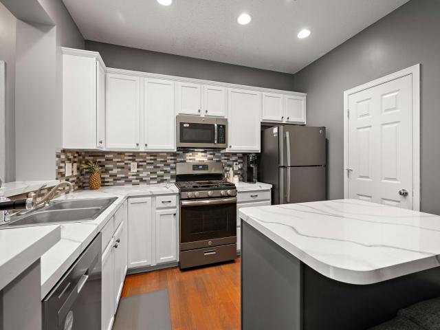 13804 54th Avenue N Plymouth MN 55446 - MLS# 7008966