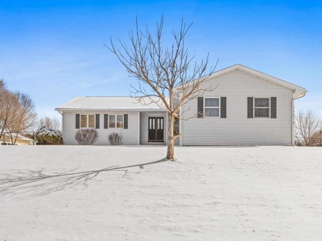 17213 Van Buren Street NE Ham Lake MN 55304 - MLS# 7010962