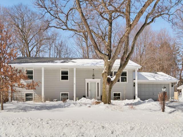 4220 Winchester Court Minnetonka MN 55345 - MLS# 7011121