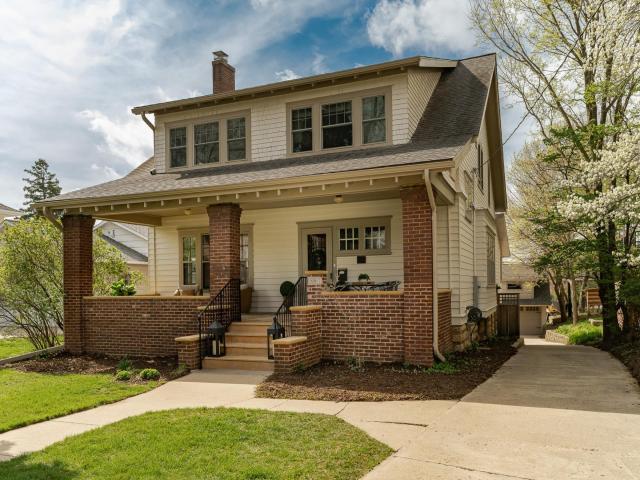 806 4th Street SW Rochester MN 55902 - MLS# 7011271