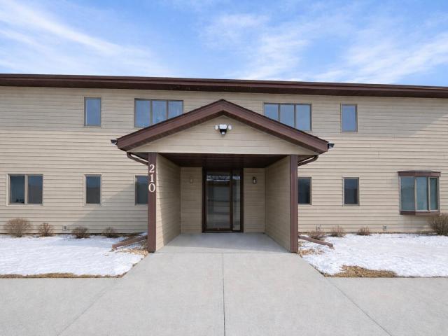 210 Sargent Drive Unit 103 Red Wing MN 55066 - MLS# 7012050