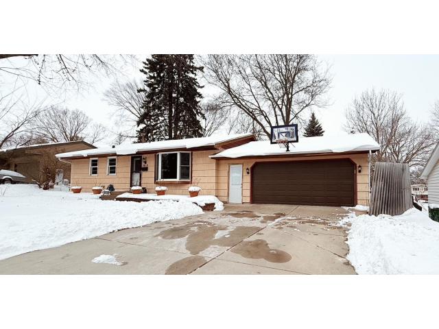 8018 33rd Place N Minneapolis MN 55427 - MLS# 7013044