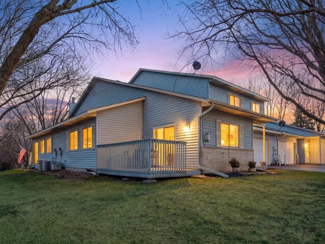 1120 Aston Place Burnsville MN 55337 - MLS# 7013804