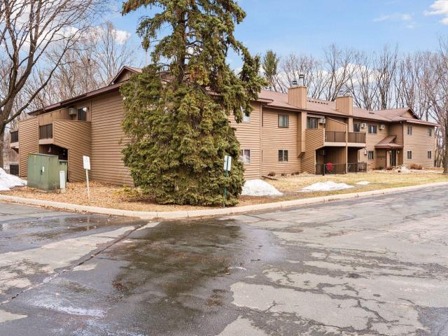 5445 Babcock Trail Unit N106 Inver Grove Heights MN 55077 - MLS# 7014430