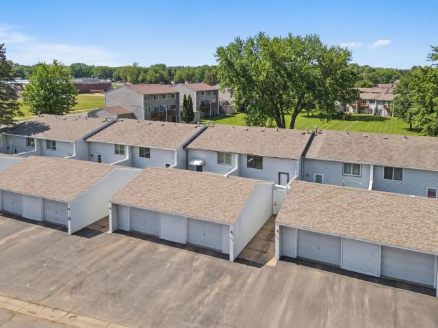 8915 Ironwood Avenue S Cottage Grove MN 55016 - MLS# 7014709