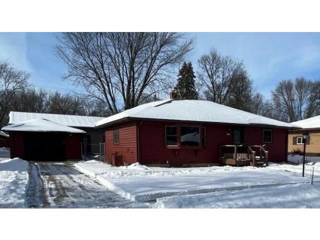 1605 Knight Avenue N Glencoe MN 55336 - MLS# 7014901