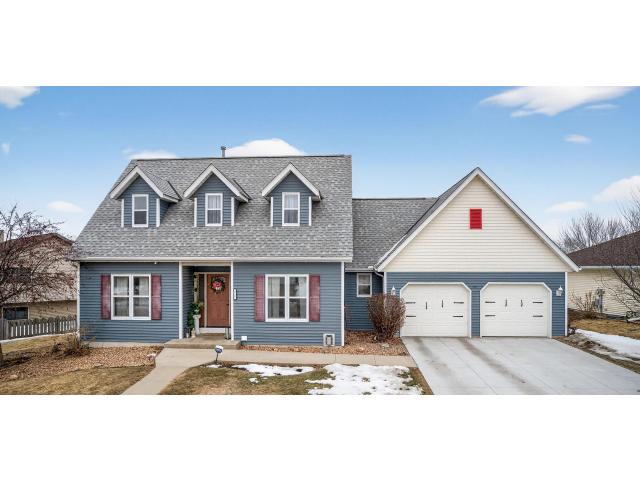 2717 59th Street NW Rochester MN 55901 - MLS# 7016581