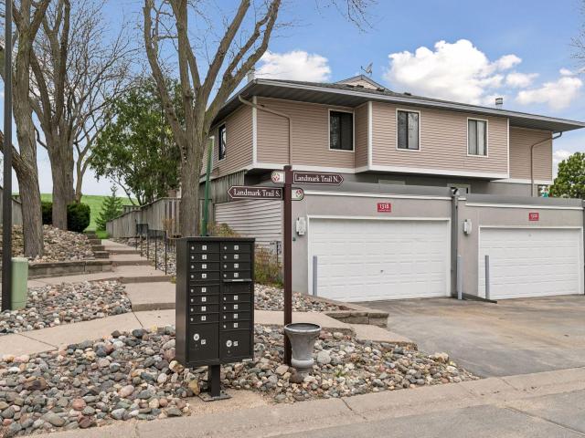 1318 Landmark Trail N Hopkins MN 55343 - MLS# 7017504