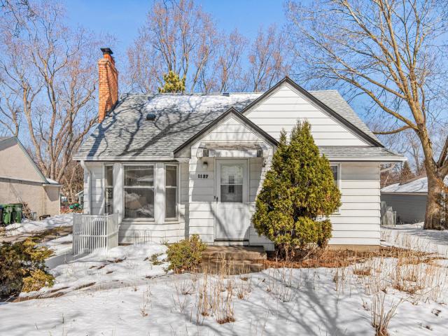 1127 Oakcrest Avenue Saint Paul MN 55113 - MLS# 7017769