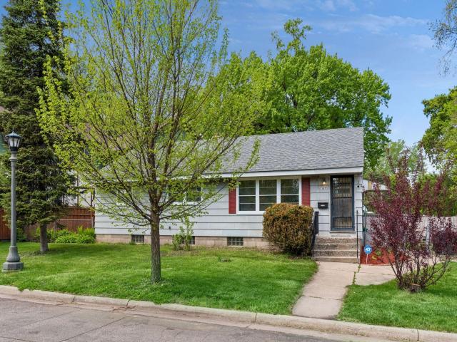 1073 Eleanor Avenue Saint Paul MN 55116 - MLS# 7017808