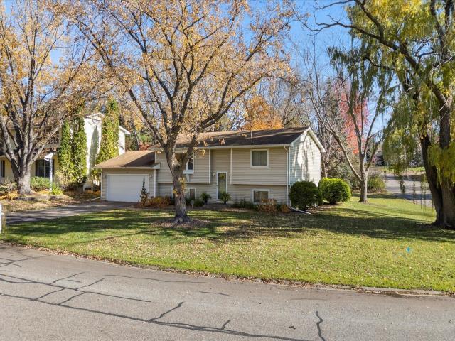 3048 Camelot Circle Woodbury MN 55125 - MLS# 7018419