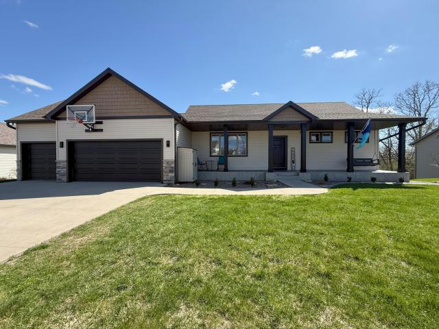 3927 Stone Point Drive NE Rochester MN 55906 - MLS# 7018690