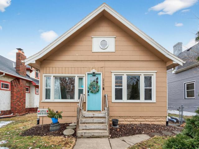 2622 Newton Avenue N Minneapolis MN 55411 - MLS# 7018970
