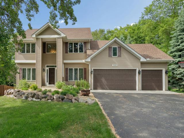 1540 Viewcrest Lane Burnsville MN 55337 - MLS# 7019205