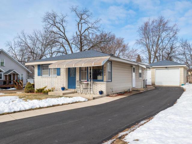 4604 Pleasant Street SE Prior Lake MN 55372 - MLS# 7019814