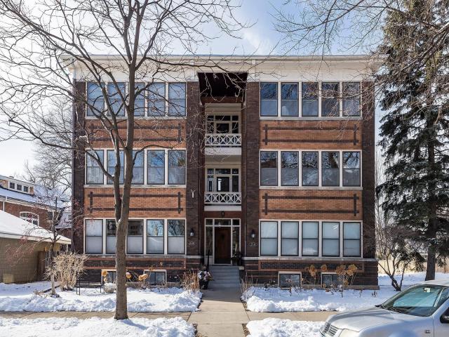 2536 Humboldt Avenue S Unit 4 Minneapolis MN 55405 - MLS# 7020169