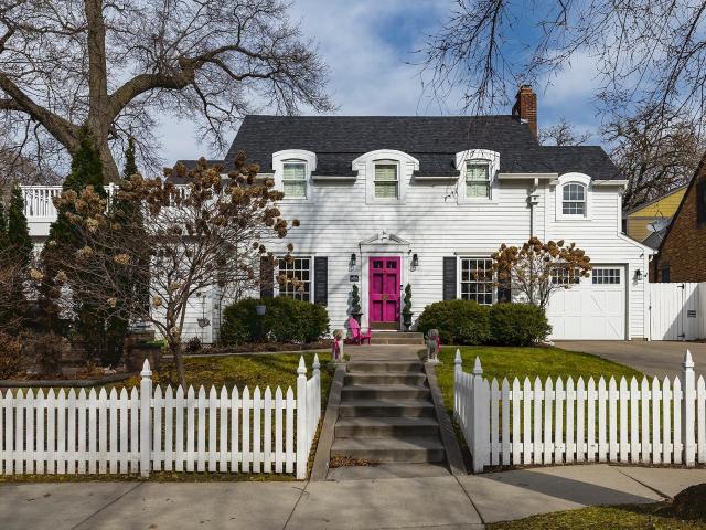 4058 Sunnyside Road Edina MN 55424 - MLS# 7020366