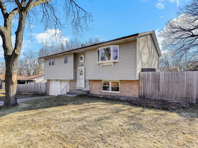 1497 Westview Drive Hastings MN 55033 - MLS# 7020568