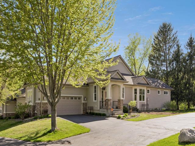 7660 Woodview Court Minneapolis MN 55439 - MLS# 7020607
