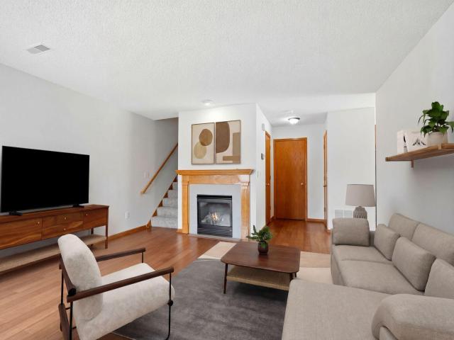 31 Landau Alcove Saint Paul MN 55125 - MLS# 7020884