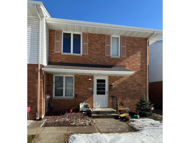 2010 Arkwright Street Maplewood MN 55117 - MLS# 7020917