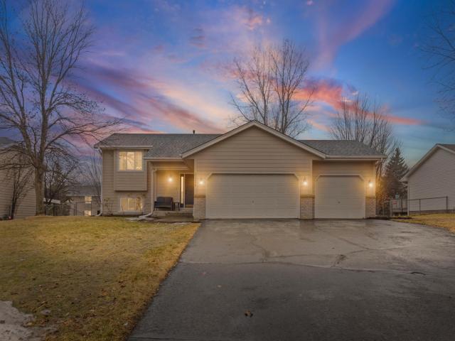 1128 142nd Lane NW Andover MN 55304 - MLS# 7021067