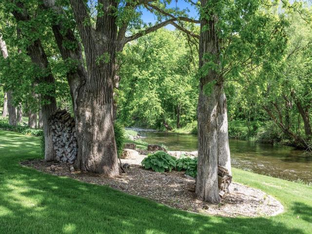 1595 River Shore Drive Hastings MN 55033 - MLS# 7021194