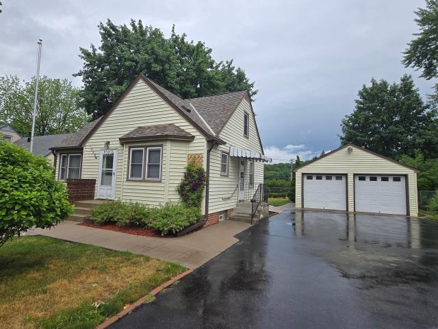 1020 Mccammon Avenue Saint Paul Park MN 55071 - MLS# 7021262