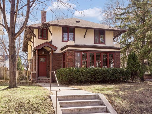 1060 Lincoln Avenue Saint Paul MN 55105 - MLS# 7021399