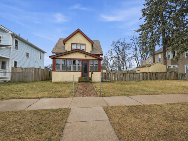 1092 Sims Avenue Saint Paul MN 55106 - MLS# 7022283