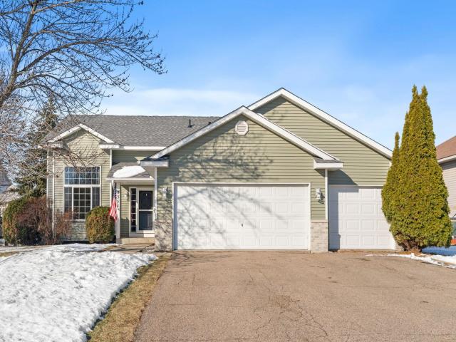 2354 Ponds Way Shakopee MN 55379 - MLS# 7022583