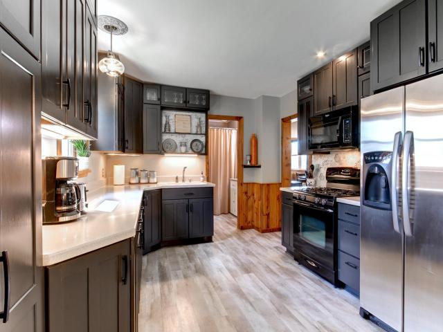 315 Central Avenue N New Prague MN 56071 - MLS# 7023268