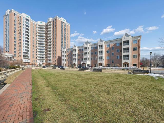 6640 Lyndale Avenue S Unit 408 Richfield MN 55423 - MLS# 7023297