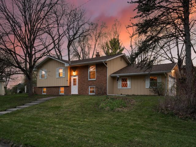 3455 Glen Oaks Avenue Saint Paul MN 55110 - MLS# 7023426